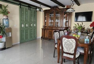 Casă cu 5 camere cu Teren 840 Mp în Lipovei - 3