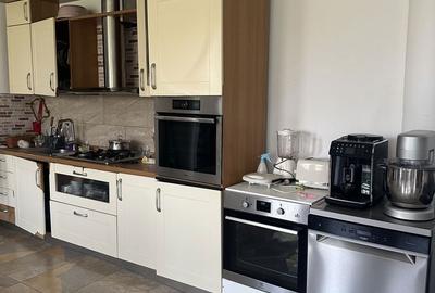 Casă cu 4 camere decomandat în Urleta - 3