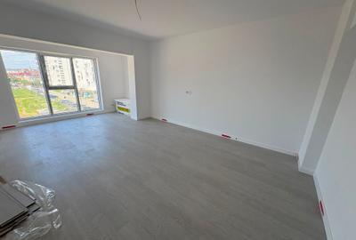 Apartament cu 2 camere decomandat în Vest