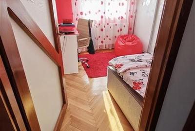 Apartament cu 3 camere decomandat, mobilat în Complex Studențesc - 4