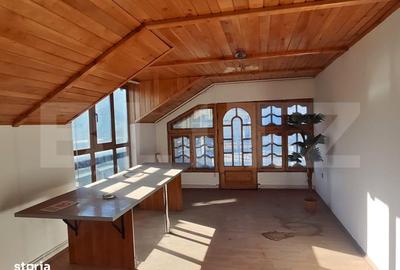 Casă cu 6 camere cu Teren 1681 Mp în Vulcana-Băi