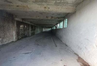 Vand teren cu hala construita pe el - 1