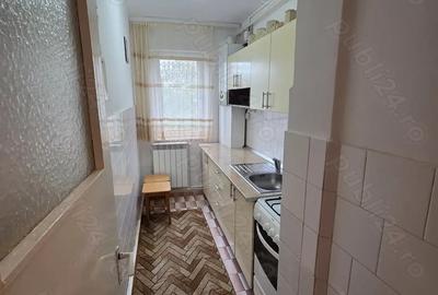 Vand apartament 3 camere, semidecomandat, zona Casa de Cultura, Constanta - 3