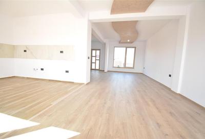 Duplex cu 4 camere cu Canalizare în Popas Păcurari - 6