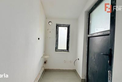 Casă cu 3 camere cu Teren 360 Mp în Remetea Mare