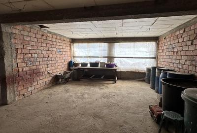 Casă cu Teren 2000 Mp în Căldărușeanca - 11