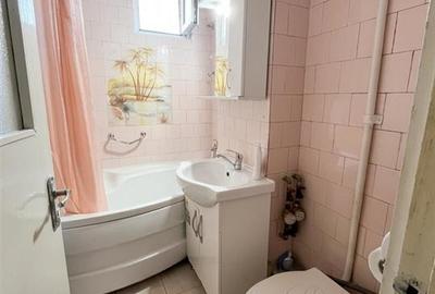 Apartament cu 3 camere semidecomandat în Cantemir - 9
