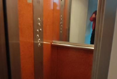 Casă cu 9 camere cu Canalizare în P-ța Romană - 4