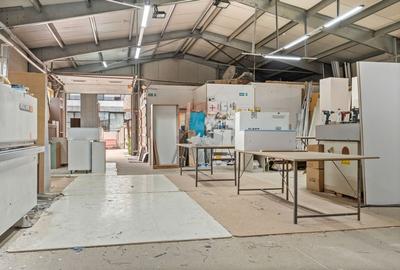 Oferta sarbatori hala +  cladire birouri sau rezidentiala - 54