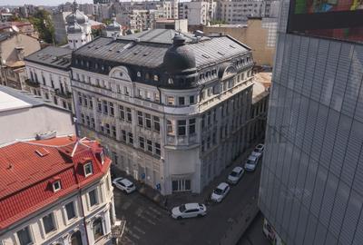 Birou, de 30 mp, în P-ța Unirii - 1