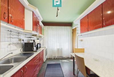 Apartament cu 5 camere decomandat, mobilat în Polivalentă - 2
