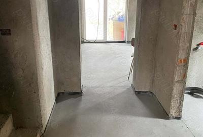 Casă cu 5 camere în Ghiroda - 3