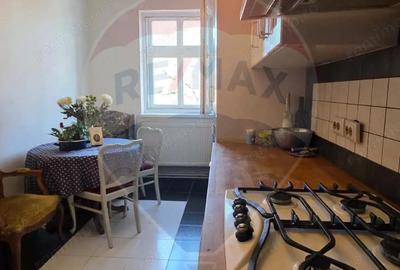 Apartament cu 2 camere decomandat în Central - 11
