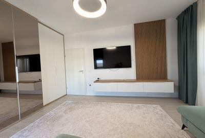 Apartament cu 2 camere decomandat în Exterior Vest