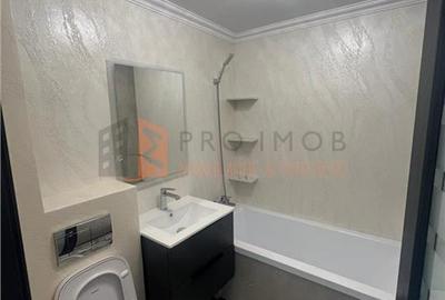 Apartament cu 3 camere semidecomandat în 1 Decembrie - 15