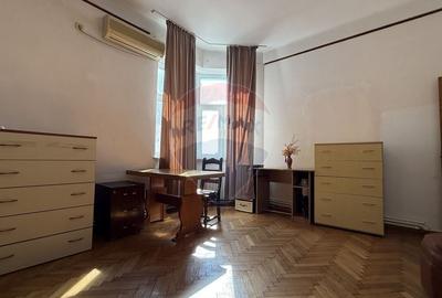 Duplex cu 9 camere de vanzare in zona Peninsula - Comision 0% - 23