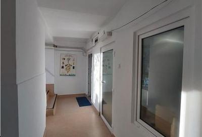Spatiu comercial in zona Spitalului Municipal - 11