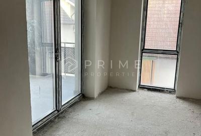 Spațiu comercial, de 180 mp, în Central - 4