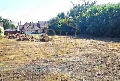 Teren de 1406 mp, în Fratelia