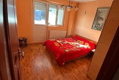Urgent apartament 4 camere mobilat - 9