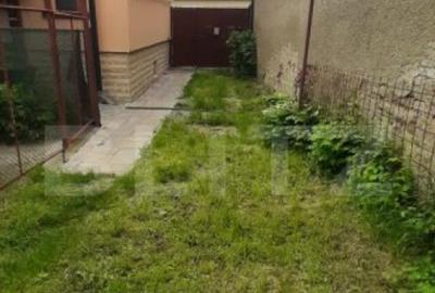 Apartament de vanzare, la casa, cu 2 camere, 66 mp, zona Laz - 7