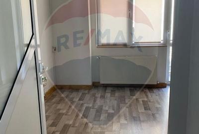 Parter + Etaj 1 de închiriat în vilă – 220 mp – Zona Vitan Mall - 15