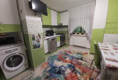 Apartament cu 2 Camere / Spatios si Confortabil / 2 Bai / 60 mp / Construit 1987 - 7