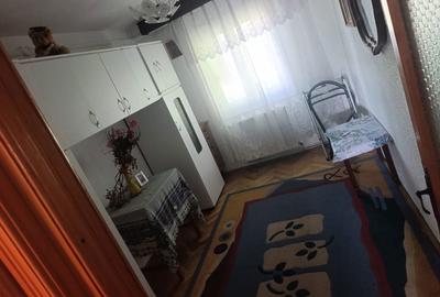 Apartament cu 3 camere în Central - 11