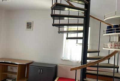 Apartament cu 4 camere în Bușteni - 1