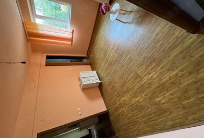 Vand Apartament doua camere - 2