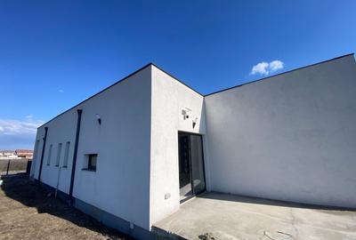 Duplex cu 4 camere cu Canalizare în Săcălaz - 10