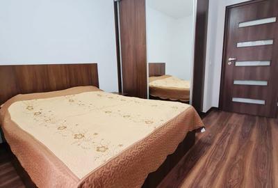 Apartament cu 2 camere decomandat în Roșu - 2