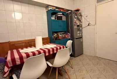 Apartament cu 3 camere decomandat în Decebal - 2