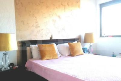 Casă cu 7 camere cu Teren 1600 Mp în Bâra - 3