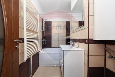Apartament cu 2 camere in zona Calea Bucuresti - 12