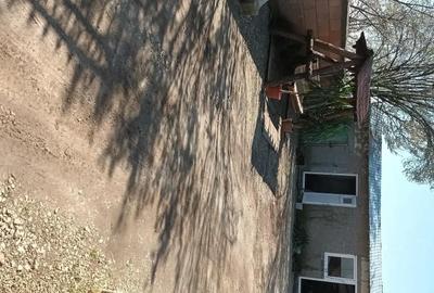 Casă cu Teren 474 Mp în Vărăști - 1