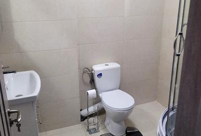 Apartament cu 3 camere decomandat în Făcăi - 1