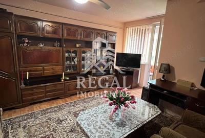 Garsoniera de vanzare zona centrala, vizavi de Kaufland - 1