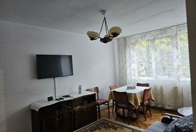 Apartament 3 camere liber la vanzare zona Centrul Civic - 4