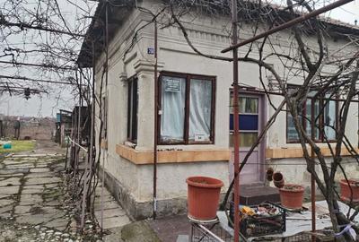 Casă cu 3 camere în Găneasa - 2