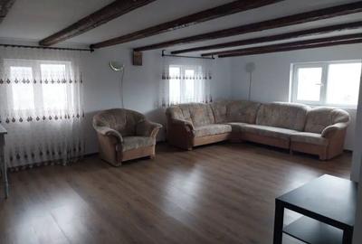 Casă cu 4 camere în Măneciu - 2