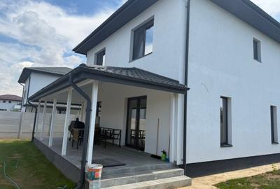 Vila/Casa 4/5 camere-300 m de blv./Com.Berceni - 6