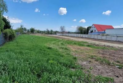 Teren de 2440 mp, în Bartolomeu