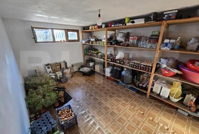 Casă cu 8 camere cu Teren 750 Mp în Micești - 11