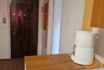 Proprietar, inchiriez apartament cu o camera - 1