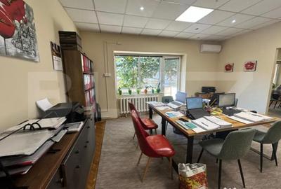 Apartament cu 3 camere decomandat, mobilat în Titulescu - 18