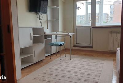 Apartament cu 3 camere decomandat în Rahova - 9