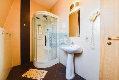 Casă cu 14 camere cu Canalizare în Borhanci - 37