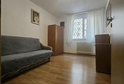 Apartament cu 3 camere semidecomandat în Tei - 16