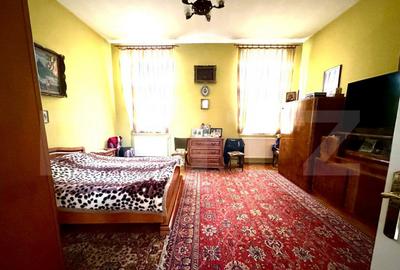 Spațiu comercial, de 210 mp, în Central - 9